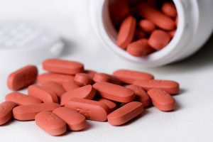 Over 40? Find Out Why Doctors Warn That You Should Stop Taking Ibuprofen Immediately