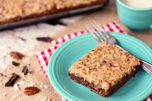 This 1950’s German Chocolate Sheet Cake Recipe Is The Best You’ll Ever Try