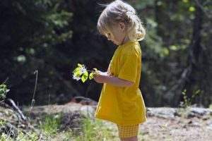 Medical Experts Recommend Children Be Bored In The Summer