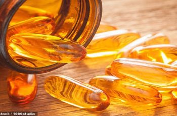 Why Pregnant Woman Should Take Fish Oil Supplements Each Day