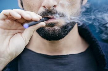 E-cigs Are Dangerous: Vaping Raises Risks Of Stroke By 70%