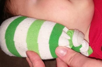 Treat Earache And Infection By Heating Up A Sock With Sea Salt