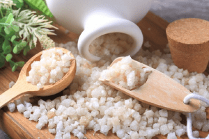 Benefits of Epsom Salt: Use to Flush Toxins and Other Many Uses