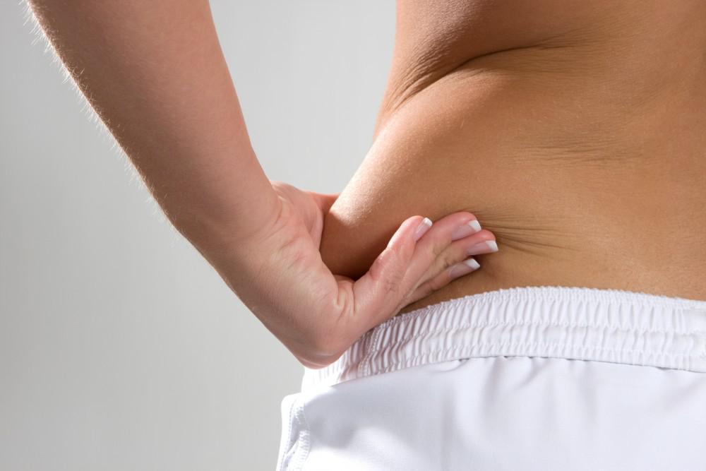 What causes love handles and how to get rid of them